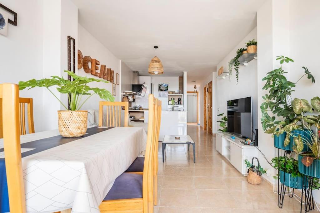 Apto. Con Wifi, Piscina, Vistas Al Mar Y Parking. 蒙科法尔 外观 照片